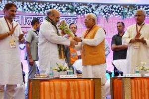 भव्य स्वागत: तीन दिवसीय दौरे पर रोहतक पहुंचे भाजपा के राष्ट्रीय अध्यक्ष शाह