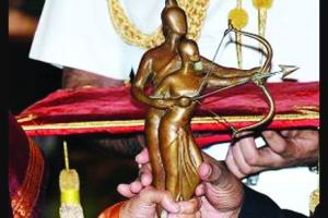 रामकृष्णन गांधी और सत्यनारायण को मिलेगा द्रोणाचार्य अवार्ड