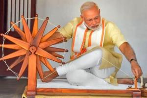 दलगत राजनीति से ऊपर उठकर गांधी के सपनों का भारत बनाएं : मोदी