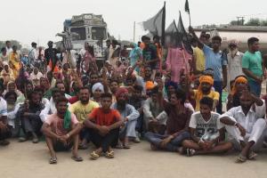 विवादों में घिरे गांव डरोली भाई के सरपंच के उपचुनाव