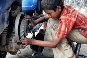 बाल श्रमिक : समस्याएं एवं कानून