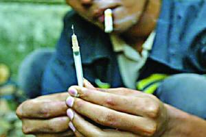 समूल जीवन नष्ट कर देता हैं नशा