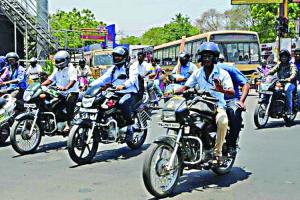 हेल्मेट पहनकर जाना, वरना कट जाएगा चालान