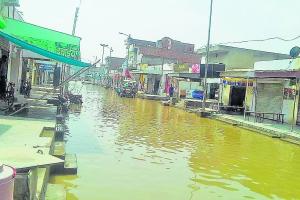 संगत मंडी वासियों ने बस स्टैंड का घेराव कर दिया धरना