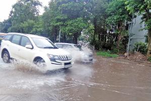 पंचकूला : बरसात से कई सेक्टरों में भरा पानी