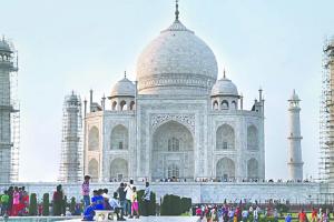 ताजमहल की संभाल में लापरवाही