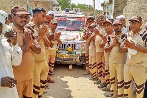 लेके कहां कुछ वापिस जाना यह शरीर भी दान है…