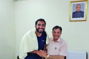 लघु फिल्मों को टक्कर दे रही है ‘ईविल पेंटिंग’