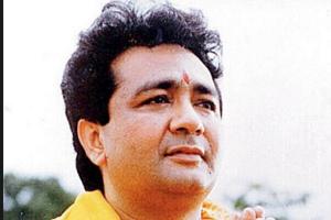  गुलशन कुमार पुण्यतिथि: जूस बेचने वाला बन गया म्यूज़िक किंग