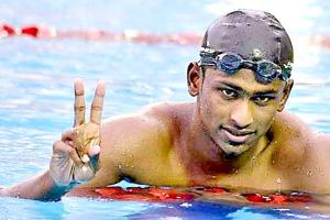 केरल बाढ़ में फंसा है तैराक साजन प्रकाश का परिवार