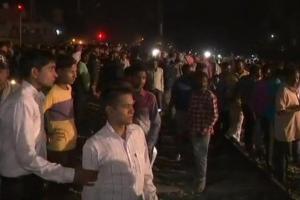 पंजाब में बड़ा ट्रेन हादसा: 10 सेकंड में बिछ गई लाशें