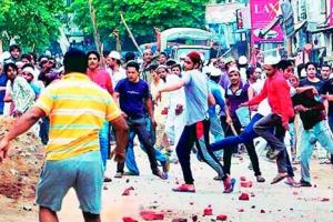 उत्तर प्रदेश में हिंसक भीड़ का कहर