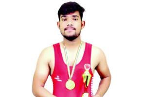 कुश्ती में पदकों से चमक बिखेर रहा सुहैल