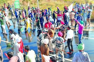 शिक्षा मंत्री की कोठी के सामने प्रदर्शन कर रहे टैट पास बेरोजगार अध्यापकों पर लाठीचार्ज