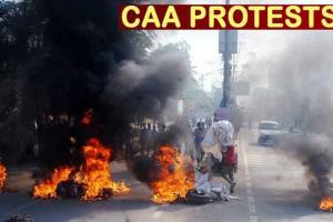 CAA protests: आरजेडी के बंद से थमा बिहार, ट्रेनें रोकीं, तोड़फोड़