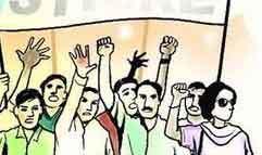 उचाना : कपास मंडी में शैड के पास बनी दिवार बन रही है किसानों, आढ़तियों के लिए परेशानी