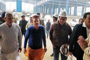 सांसद रमेश कौशिक ने की रेल कोच फैक्टरी के निर्माण कार्य की समीक्षा