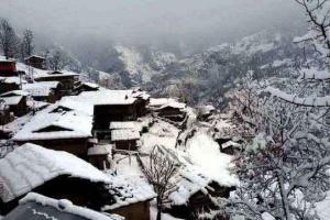 नैनीताल और कुमाऊं में भारी हिमपात
