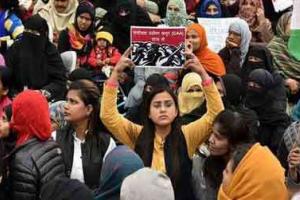 लखनऊ में सीएए के खिलाफ महिलाओं का धरना आज भी जारी