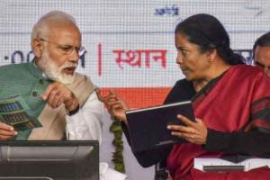 मोदी सरकार में नियंत्रित रहा वित्तीय घाटा : सीतारमण