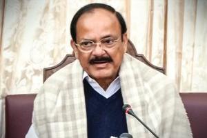 नायडू ने की सांसदों से सांसद निधि देने की अपील