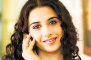 विद्या बालन ने कोरोना वारियर्स को दिये 1000 पीपीई किट