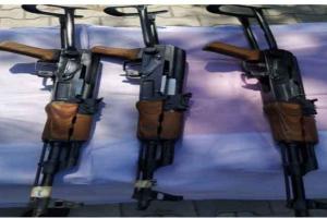 पंजाब की अंतरराष्ट्रीय सीमा पर हथियार और गोला-बारूद बरामद