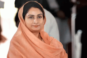 किसानों के मुद्दे पर हरसिमरत कौर बादल ने इस्तीफा दिया