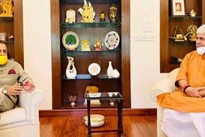 जितेन्द्र सिंह ने मनोज सिन्हा से विभिन्न परियोजनाओं पर की चर्चा
