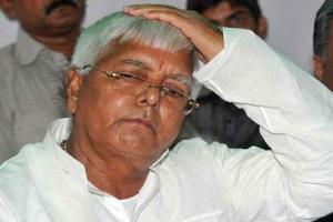 राजद की उम्मीदों पर फिरा पानी, लालू को जमानत तो मिली लेकिन जेल से नहीं आ सकेंगे बाहर