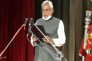 नीतीश ने सातवीं बार बिहार के मुख्यमंत्री पद की शपथ ली