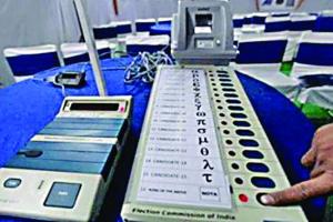 ईवीएम में कैद किस्मत का राज खुलेगा आज