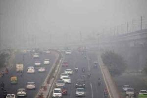 राजधानी में ठिठुरन भरी सुबह, वायु गुणवत्ता ‘बहुत खराब’