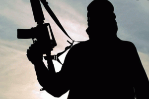 सीरिया में बसों और ट्रकों पर आतंकवादी हमला, नौ लोगों की मौत