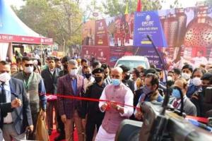 रक्षा मंत्री राजनाथ सिंह ने किया ‘हुनर हाट’ का उद्घाटन