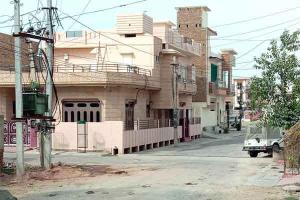 उमस व तपिश से लोग हुए बेहाल