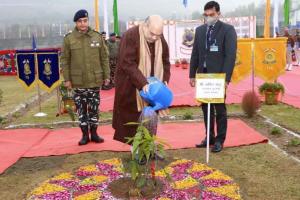 पुलवामा के शहीदों को गृह मंत्री अमित शाह ने दी श्रद्धांजलि