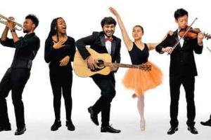 परफॉर्मिंग आर्ट्स  ग्लैमर के साथ करियर भी