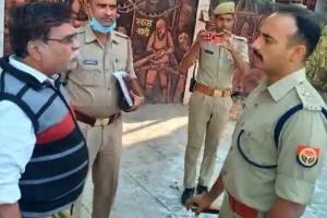 आरएसएस शाखा में फैंके सुतली बम, छर्रे लगने से स्वयंसेवक घायल