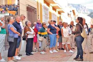 ट्रैवल एंड टूरिज्म में उज्ज्वल भविष्य की अपार संभावनाएं