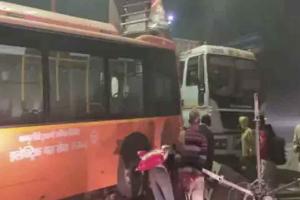 कानपुर में सिटी बस की टक्कर से छह मरे,11 घायल