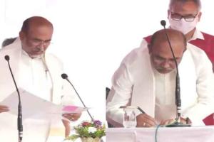 बीरेन सिंह ने दूसरी बार ली मणिपुर के मुख्यमंत्री पद की शपथ
