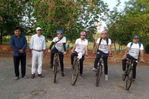 निजी स्कूलों से कम नहीं सरकारी विद्यालय…