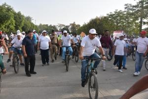 विश्व पर्यावरण दिवस पर आयोजित साईकिल रैली को डीसी ने दिखाई झंडी