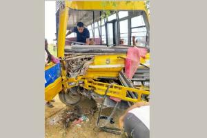 स्कूल वैन का स्टेरिंग फेल, 38 बच्चे बाल-बाल बचे