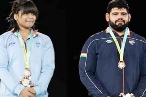 दिव्या और मोहित ने जीते कांस्य