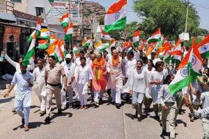 पूर्व विधायक ने तोशाम में निकाली तिरंगा यात्रा, नागरिकों से की झंडा फहराने की अपील