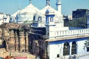 ज्ञानवापी मामले में अदालत का फैसला आने से पहले पुलिस ने जारी किया अलर्ट