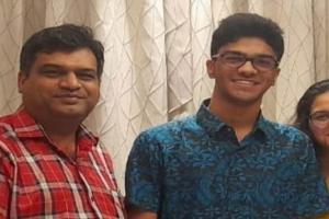 ईशान पहली बार में ही बने यूपी के NEET टॉपर