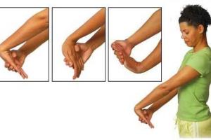 ये एक्सरसाइज दिलाएगी कलाइयों के दर्द में आराम